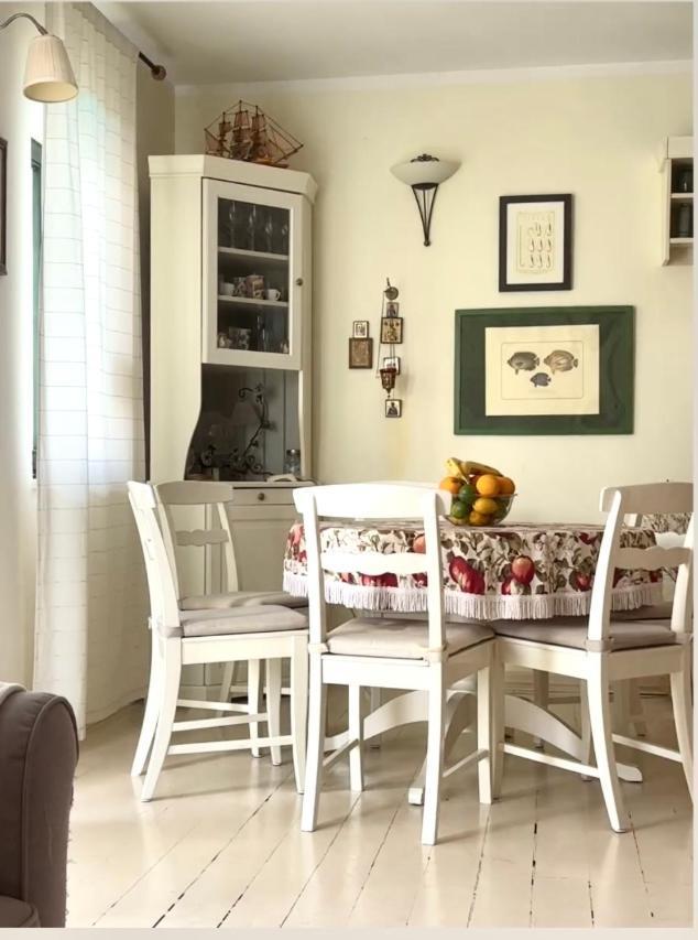 Apartment Tri Kiparisa Tivat Bagian luar foto