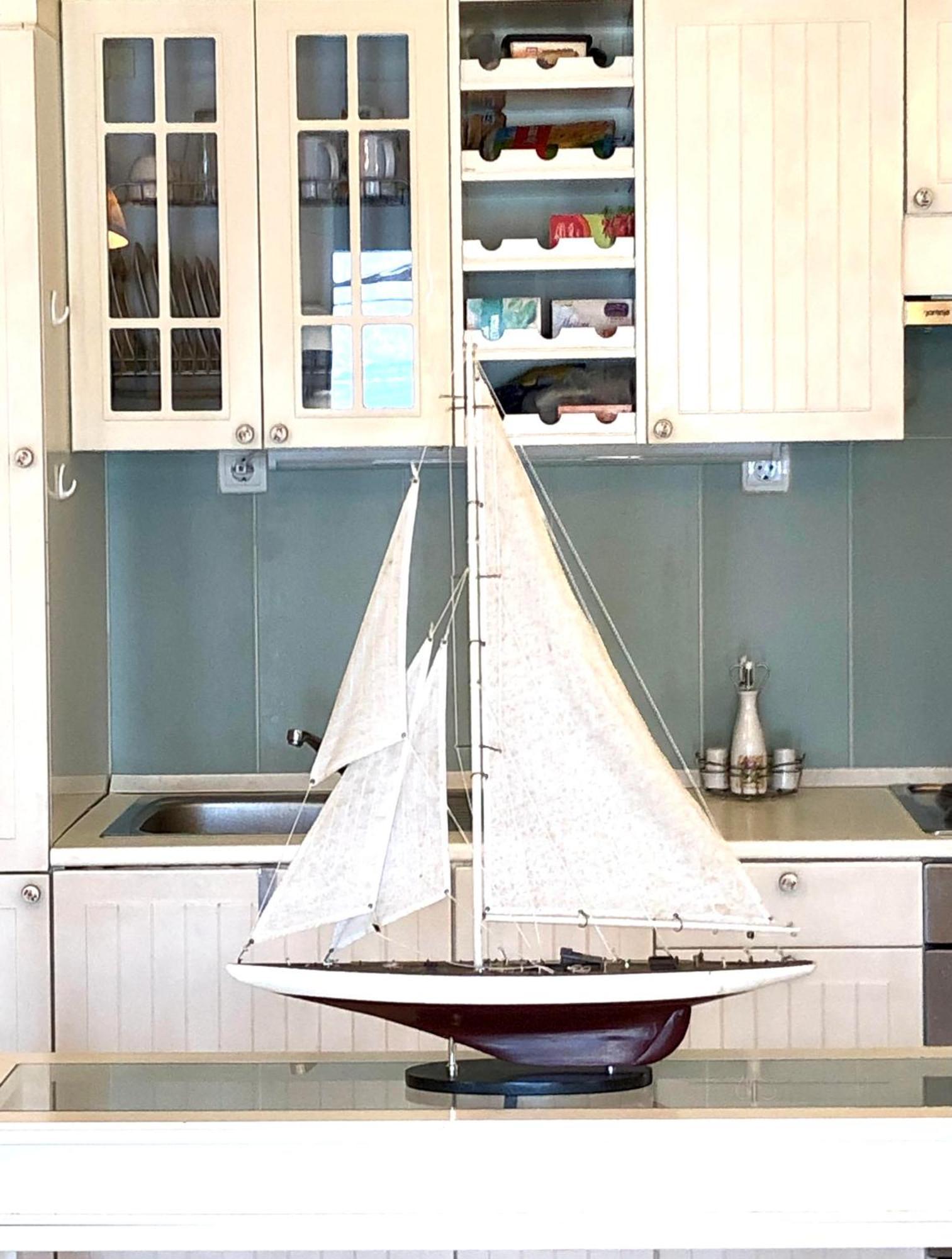 Apartment Tri Kiparisa Tivat Bagian luar foto
